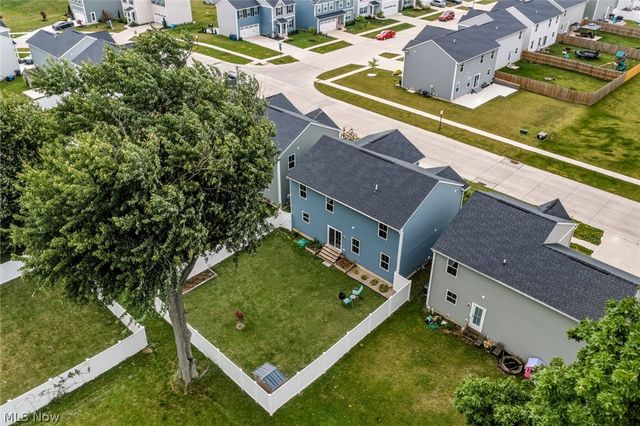 4636 Erhart Drive, Lorain, OH 44053