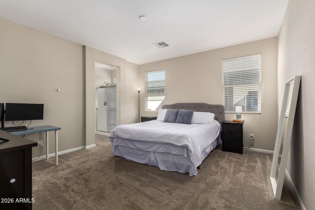 17449 W PATRICK Lane, Surprise, AZ 85387