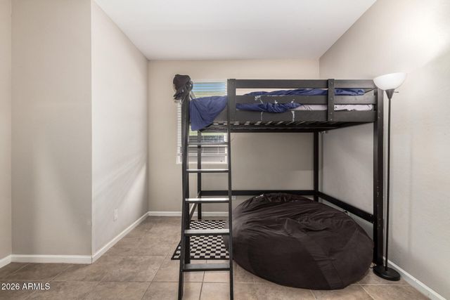 17449 W PATRICK Lane, Surprise, AZ 85387