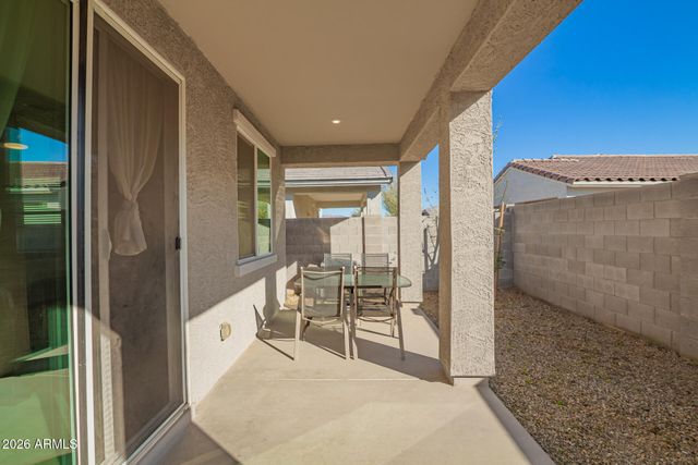 17449 W PATRICK Lane, Surprise, AZ 85387