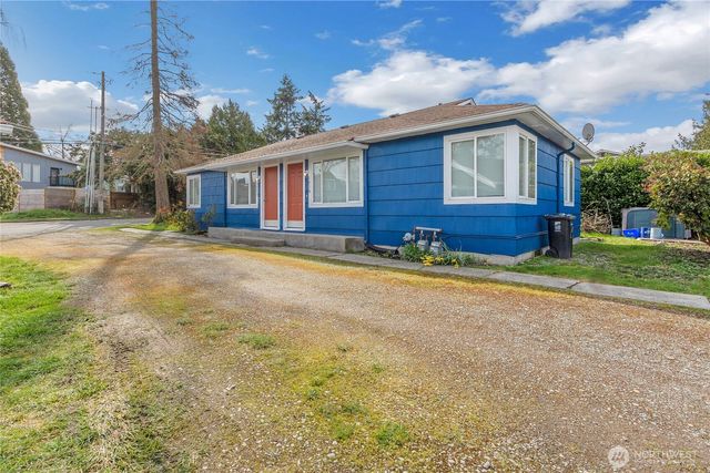 1536 -1538 S Walters Road, Tacoma, WA 98465