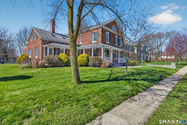 296 Orange Avenue, Milford, CT 06461