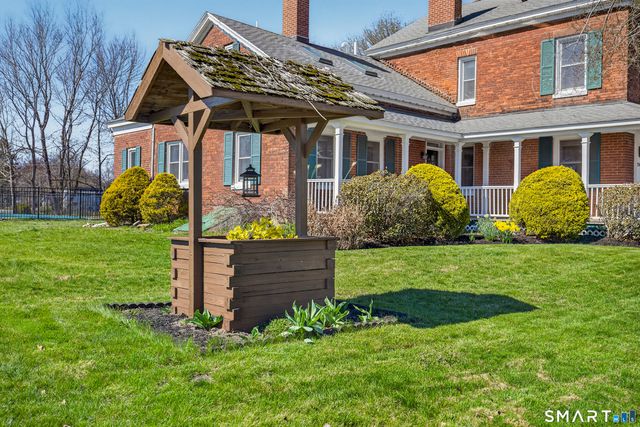 296 Orange Avenue, Milford, CT 06461