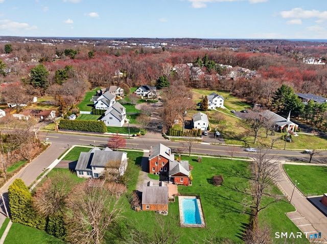 296 Orange Avenue, Milford, CT 06461