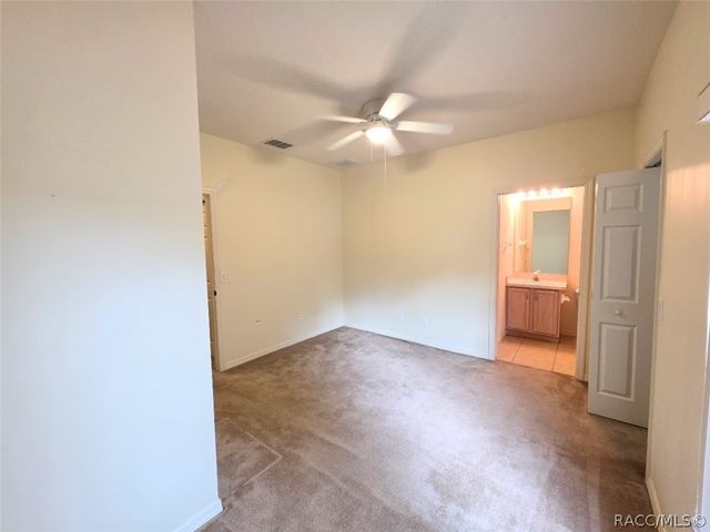 1600 W Spring Meadow Loop, Lecanto, FL 34461
