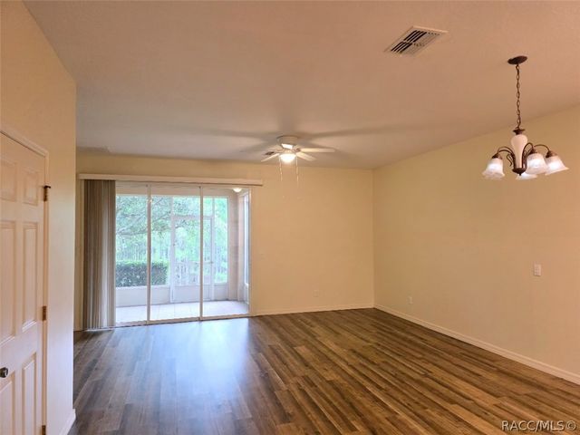 1600 W Spring Meadow Loop, Lecanto, FL 34461