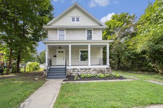 208 E Oak Street, Albion, MI 49224