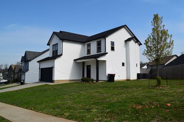 307 Lugano Ln, Clarksville, TN 37040