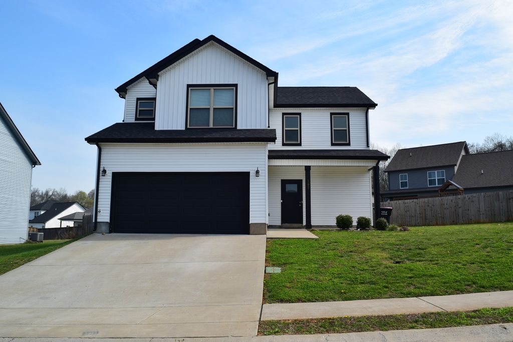 307 Lugano Ln, Clarksville, TN 37040