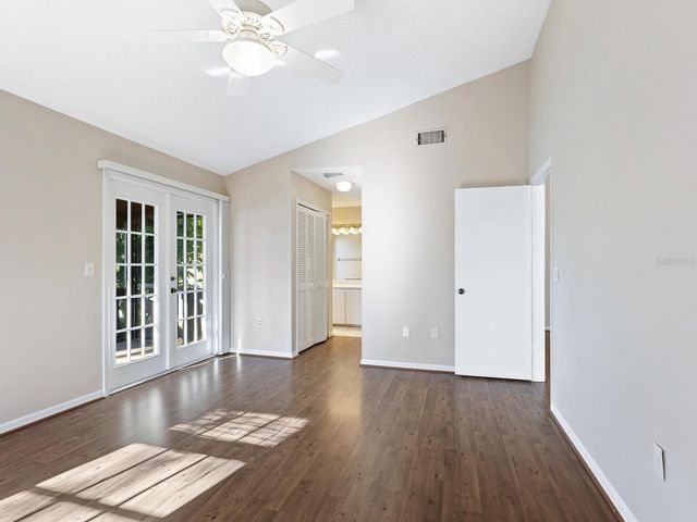 4372 TRAILS DRIVE 15-1, Sarasota, FL 34232