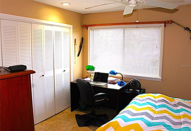 5083 EAGLESMERE DRIVE A12-2, Orlando, FL 32819