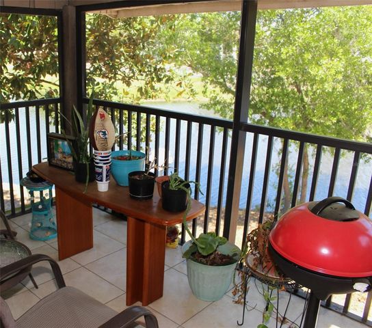 5083 EAGLESMERE DRIVE A12-2, Orlando, FL 32819