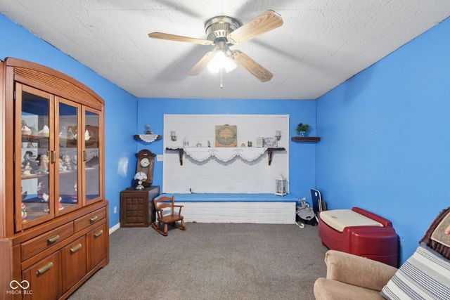 8621 S CR 800 W, Daleville, IN 47334