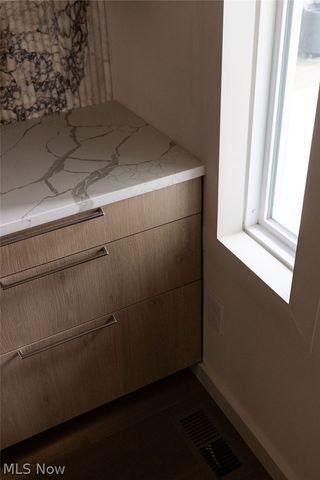 1382 W 59th Street, Cleveland, OH 44102