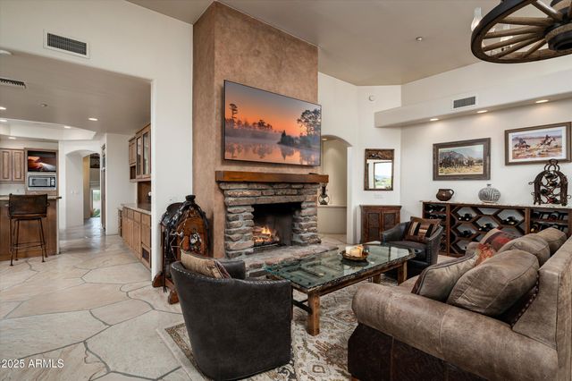 10098 E SUNDANCE Trail, Scottsdale, AZ 85262