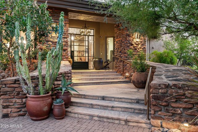 10098 E SUNDANCE Trail, Scottsdale, AZ 85262