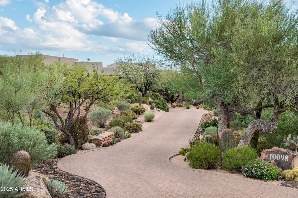 10098 E SUNDANCE Trail, Scottsdale, AZ 85262 — photo 5