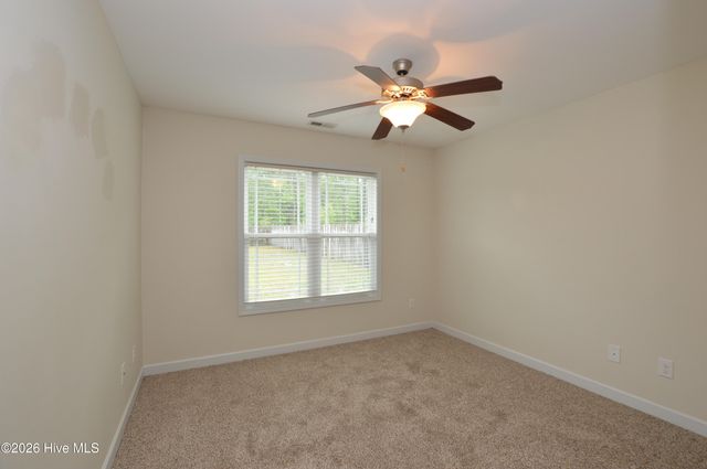 130 Dixon Road, Holly Ridge, NC 28445