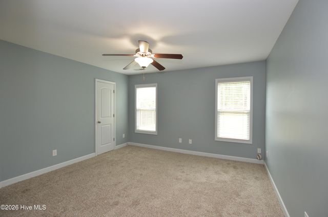 130 Dixon Road, Holly Ridge, NC 28445