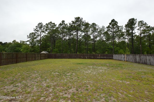 130 Dixon Road, Holly Ridge, NC 28445