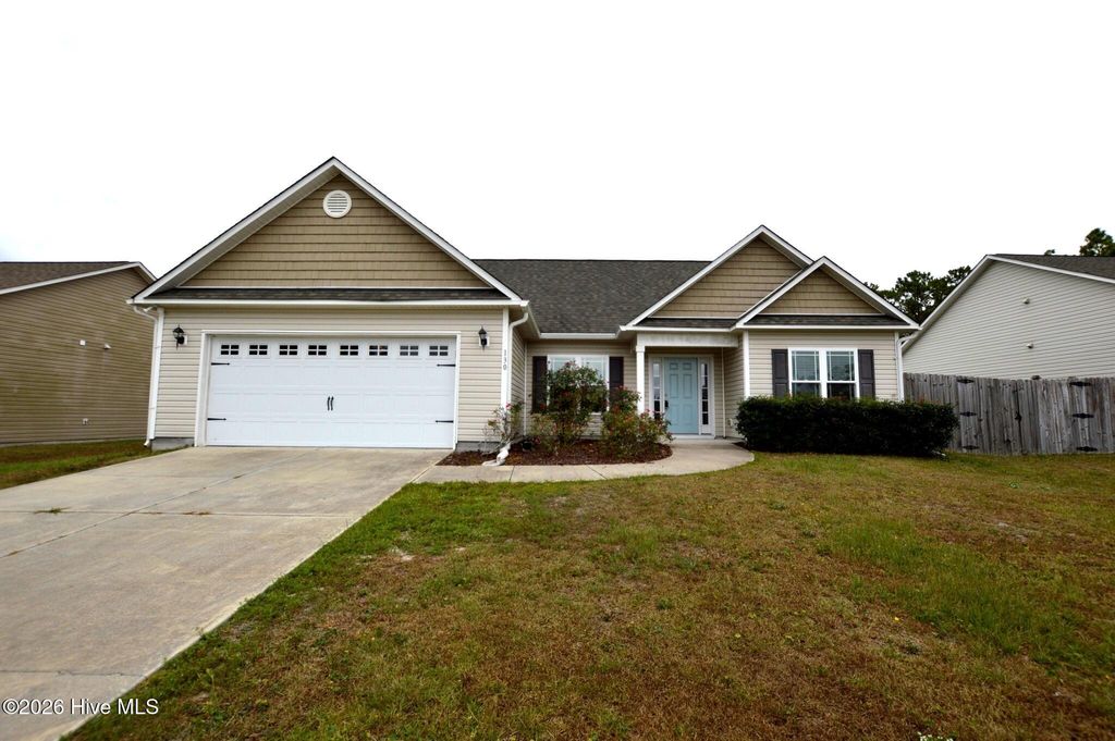 130 Dixon Road, Holly Ridge, NC 28445