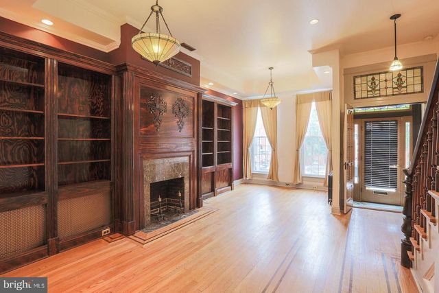 1524 S CHARLES ST, Baltimore, MD 21230