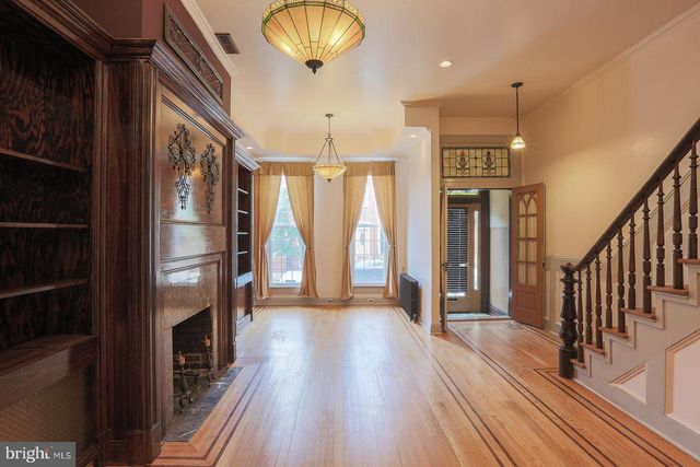 1524 S CHARLES ST, Baltimore, MD 21230