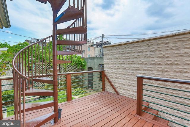 1524 S CHARLES ST, Baltimore, MD 21230