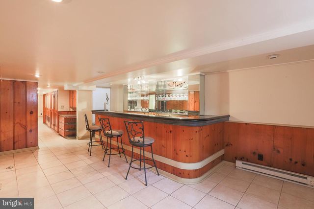 1524 S CHARLES ST, Baltimore, MD 21230