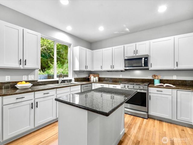 15305 276th Place NE, Duvall, WA 98019