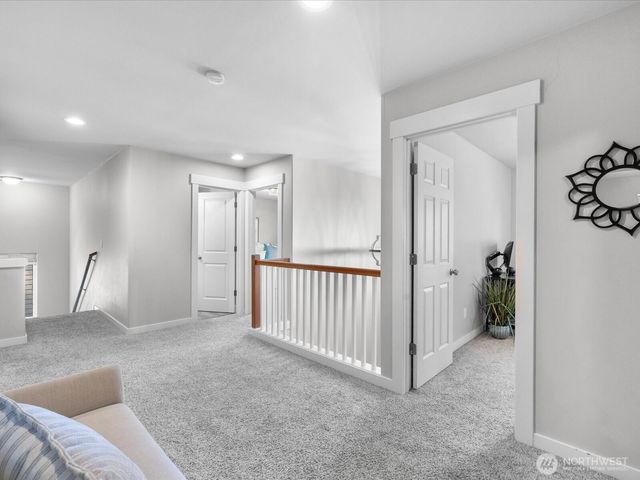 15305 276th Place NE, Duvall, WA 98019