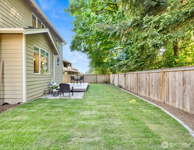 15305 276th Place NE, Duvall, WA 98019