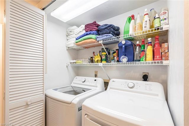 5665 Trailwinds DR # 615, Fort Myers, FL 33907