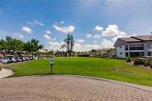 5665 Trailwinds DR # 615, Fort Myers, FL 33907