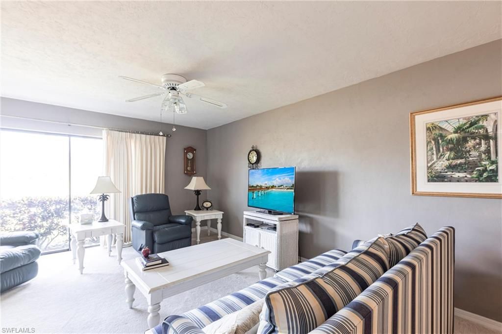 5665 Trailwinds DR 615, FORT MYERS, FL 33907 — photo 2