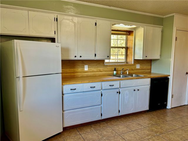 27683 AR-154, Dardanelle, AR 72834