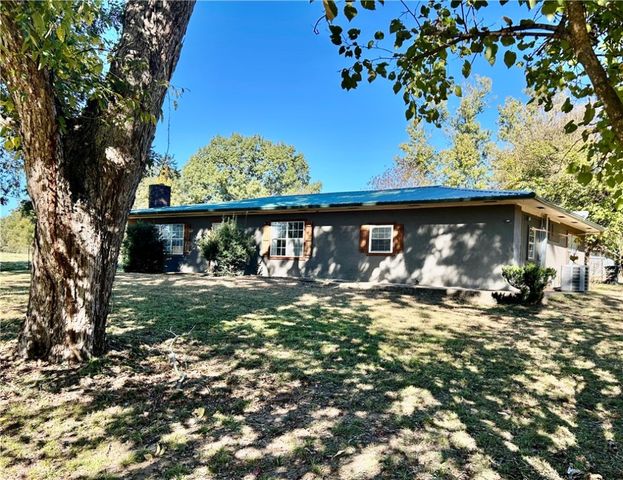 27683 AR-154, Dardanelle, AR 72834