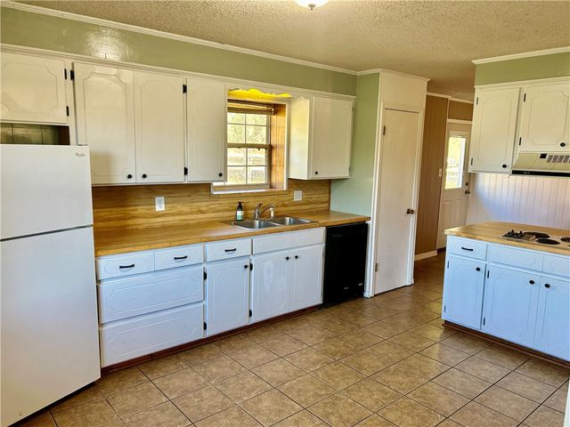 27683 AR-154, Dardanelle, AR 72834