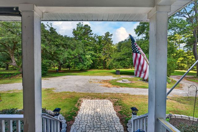 1321 Canady Branch Road, Bonneau, SC 29431