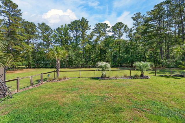 1321 Canady Branch Road, Bonneau, SC 29431