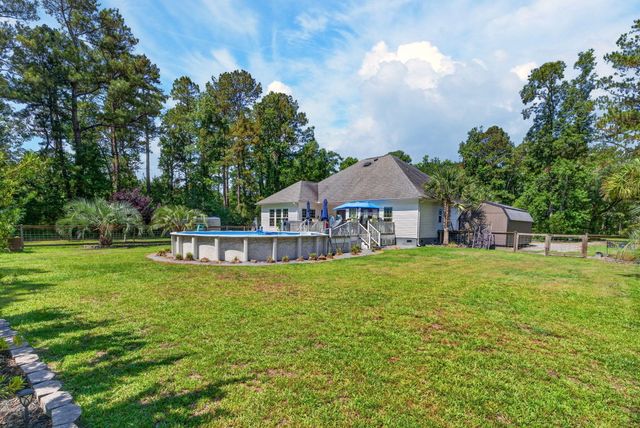 1321 Canady Branch Road, Bonneau, SC 29431