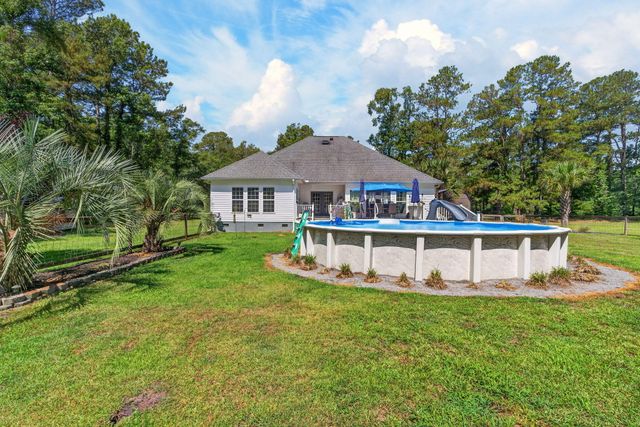 1321 Canady Branch Road, Bonneau, SC 29431