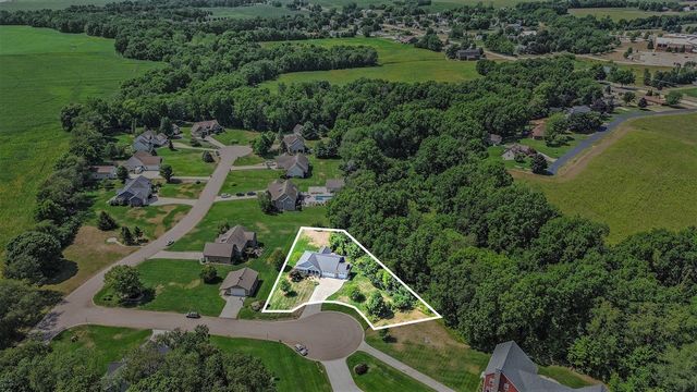 3560 Woodfield Court, Hamilton, MI 49419