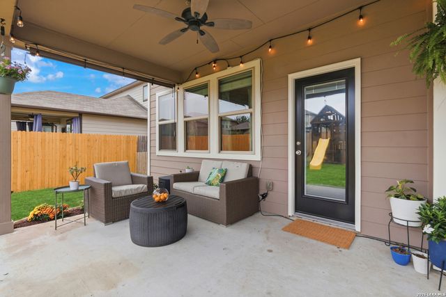 10427 Bulwark Peak, Converse, TX 78109