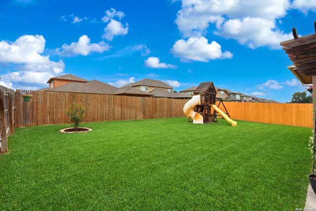 10427 Bulwark Peak, Converse, TX 78109