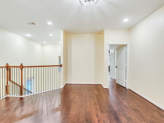 7923 Ashford Trace Drive, Houston, TX 77072
