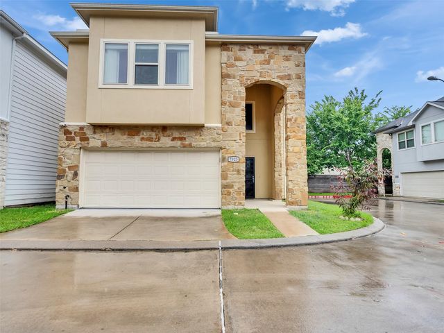 7923 Ashford Trace Drive, Houston, TX 77072