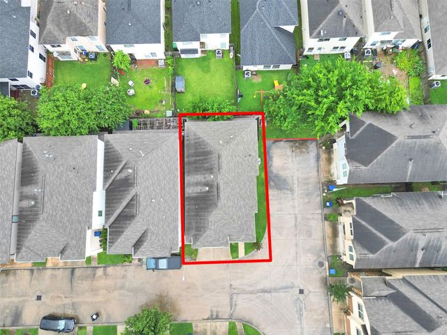 7923 Ashford Trace Drive, Houston, TX 77072