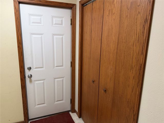 1164 Kyle Drive NE, Iowa City, IA 52240