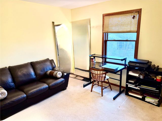 1164 Kyle Drive NE, Iowa City, IA 52240